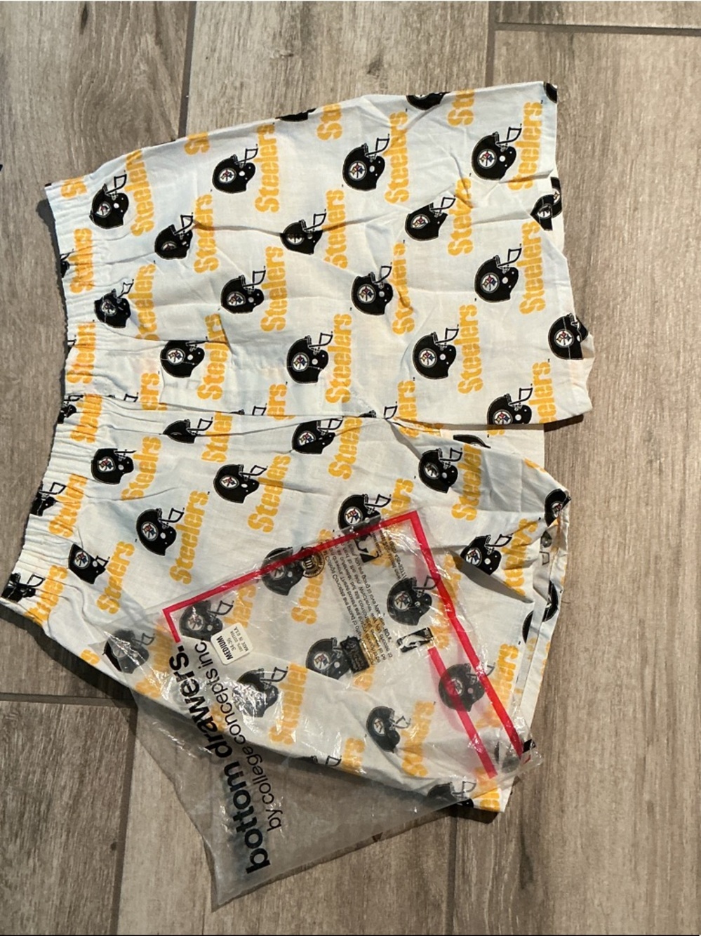Men's White & Yellow Graphic Boxer Shorts - Team Helmet Print